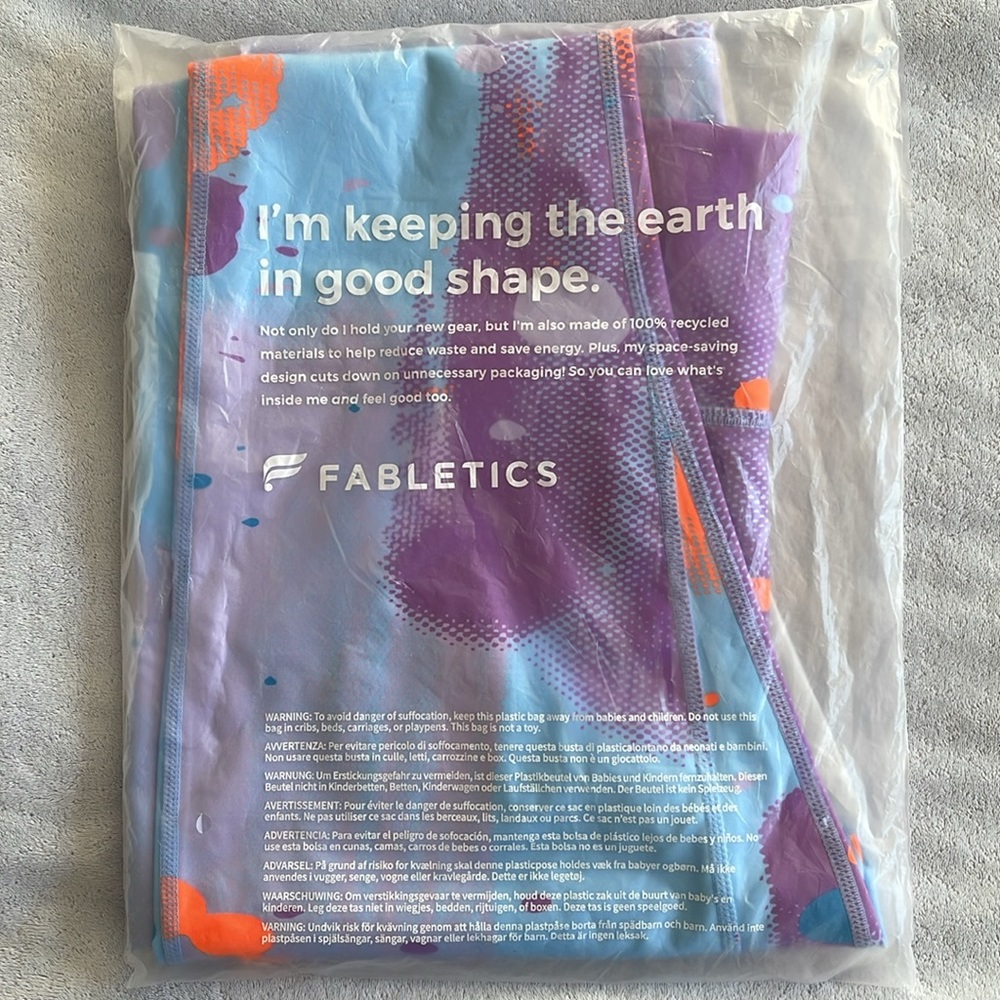 FABLETICS Anywhere Motion365+ High-Waisted Legging - Picture 7 of 13